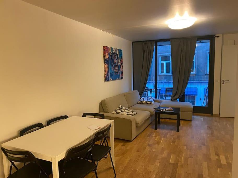 Leilighet Midt I Oslo Sentrum 2 Soverom Og Stue Exterior foto
